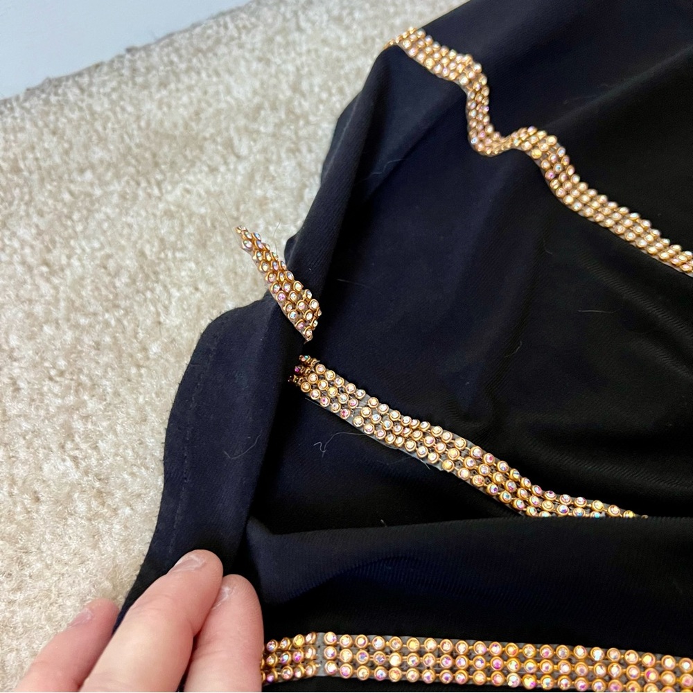 JOVANI Rhinestone Sleeveless V-Neck Deep Back Gold/Black Prom Dress—SZ. 8 - Picture 15 of 17